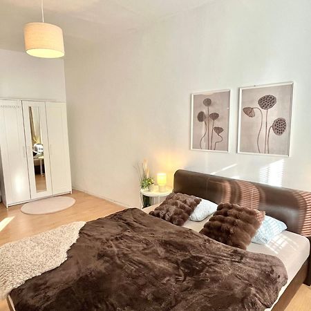 Apartment Caroline - Old Town, Ac Bratislava Exteriér fotografie