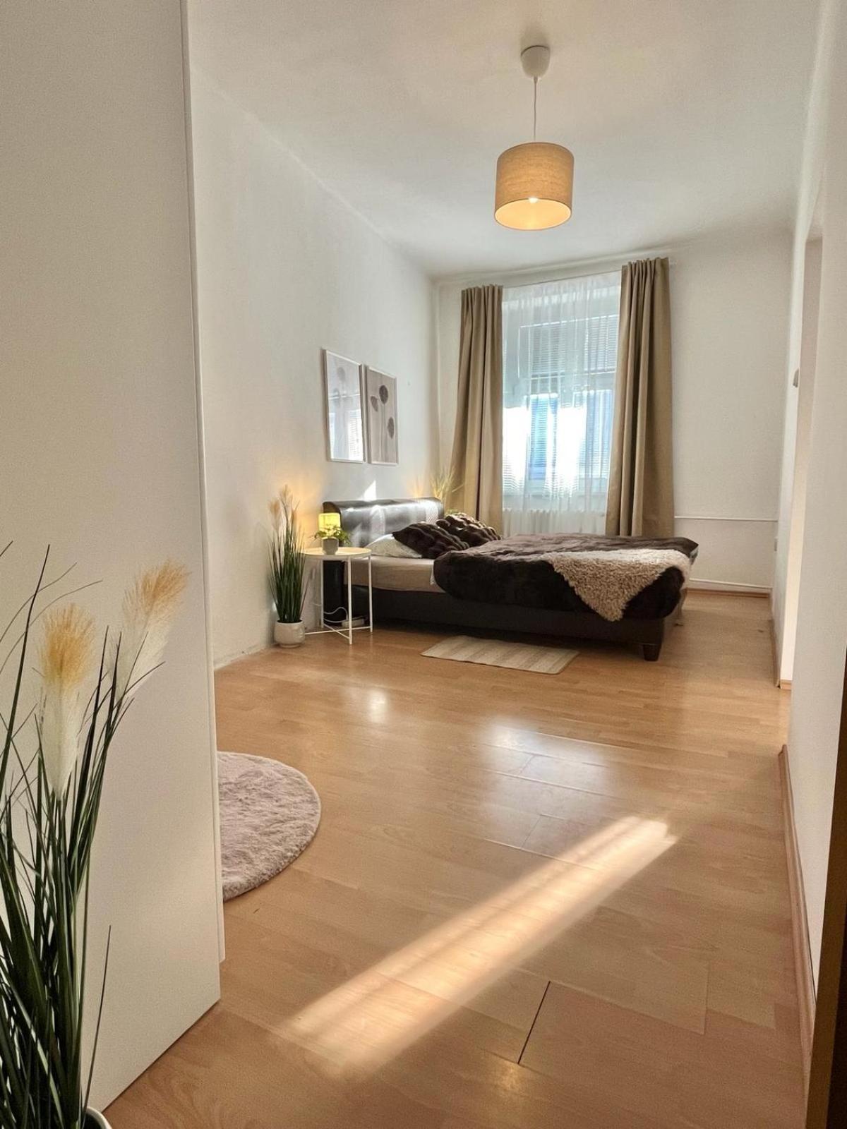 Apartment Caroline - Old Town, Ac Bratislava Exteriér fotografie